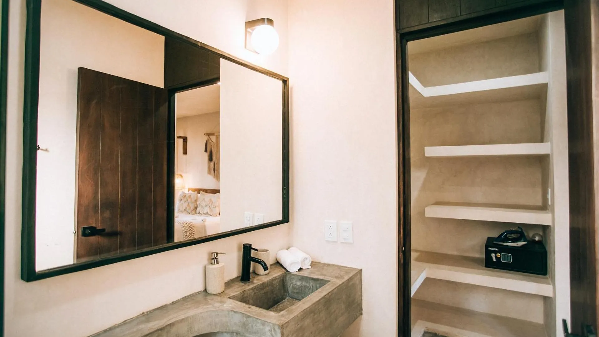 Round Luxury Villa Private Pool & Jungle Rooftop 2B Tulum