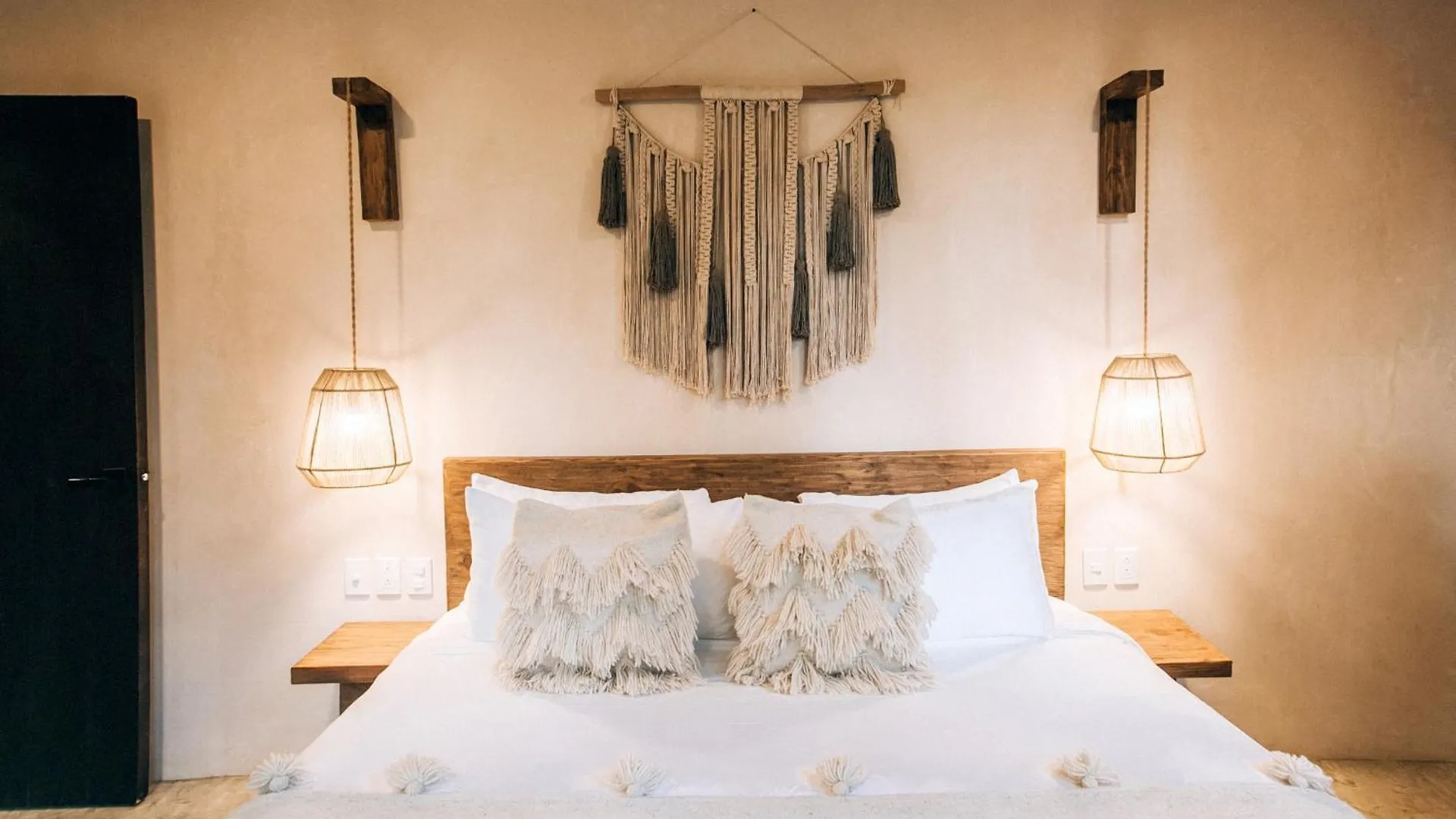 Round Luxury Villa Private Pool & Jungle Rooftop 2B Tulum